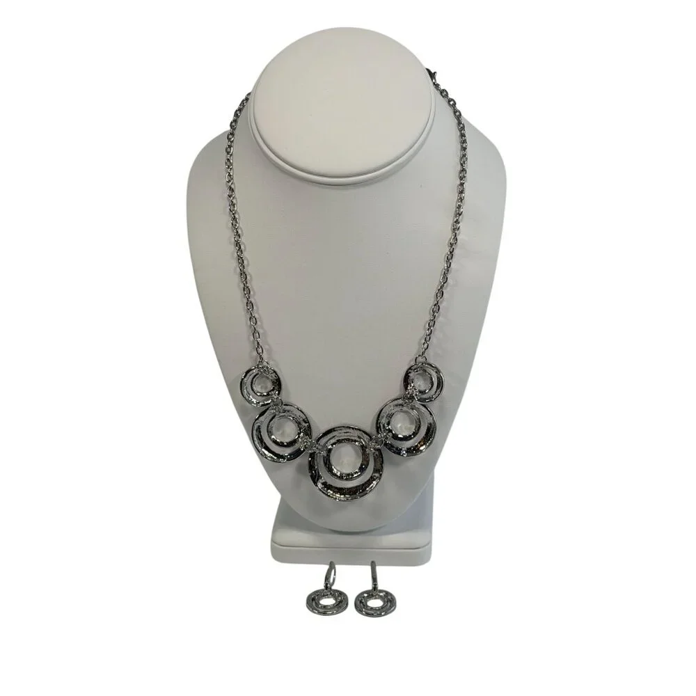 Vintage Silver Tone Geometric Circle Enamel Statement Bib Necklace & Earring Set - Picture 7 of 8